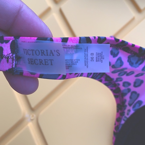 Victoria‘s Secret bathing suit top - Picture 5 of 8